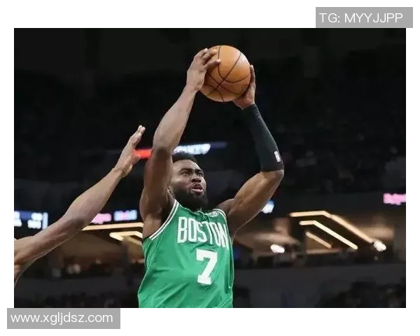 杰伦·布朗3亿合同正名，关键先生助凯尔特人稳居东部前三